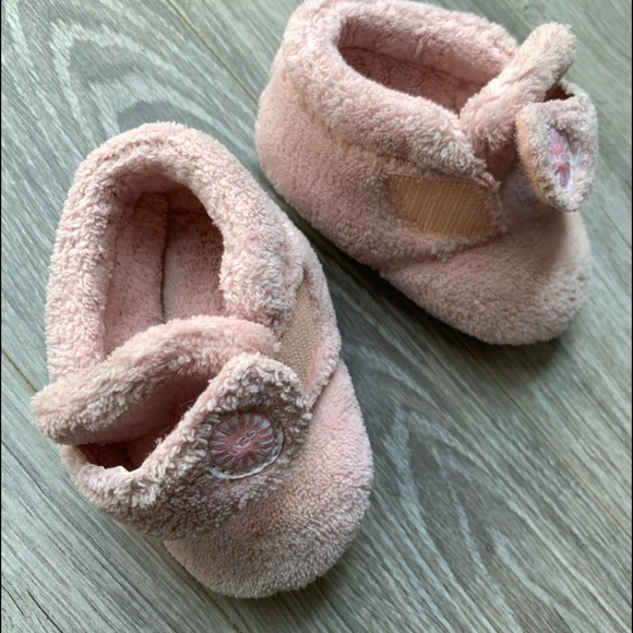 UGG Baby Booties - Size 0/1 - Picture 4 of 7